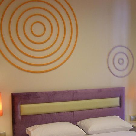 Room "Frog" In A Neoclasical House Kastoria Exterior foto