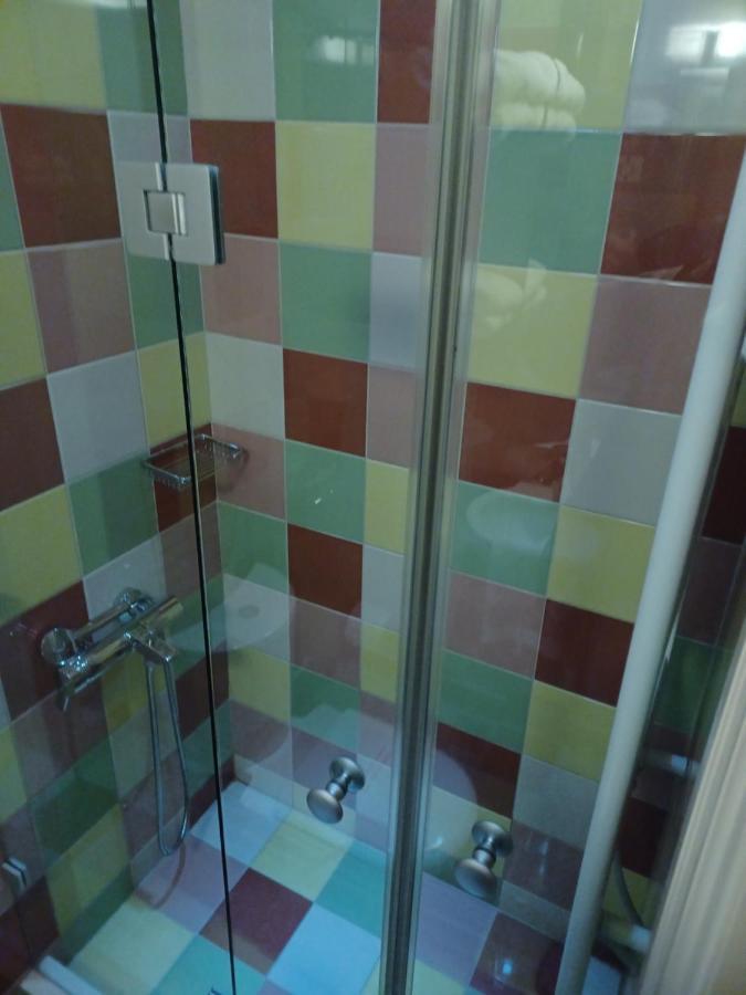 Room "Frog" In A Neoclasical House Kastoria Exterior foto